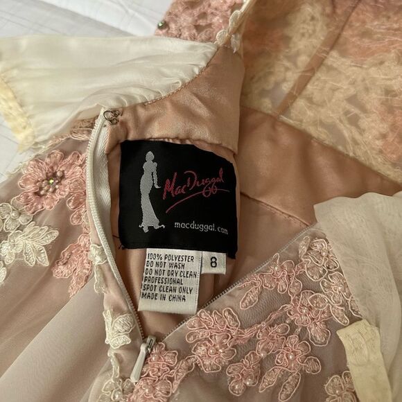 Mac Duggal embellished illusion cap sleeve a line Gown 8 Floral Beaded Dress - Picture 4 of 8